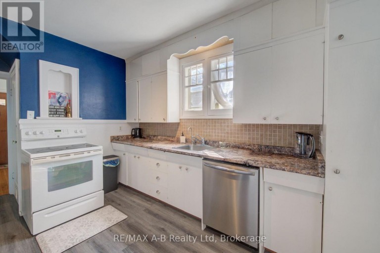 31 JOHN STREET, East Zorra-Tavistock (Tavistock), Ontario, N0B2R0
