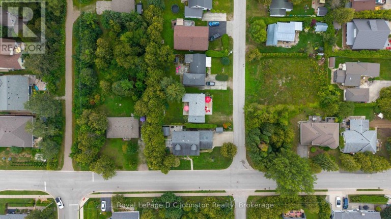 210 LAIRD LANE, Saugeen Shores, Ontario, N0H2L0