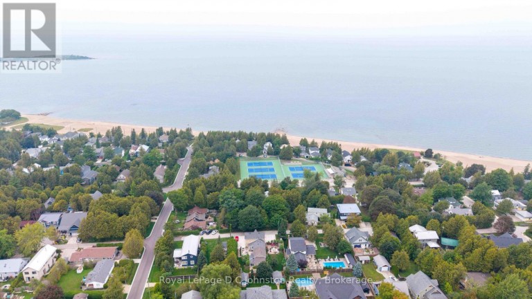 210 LAIRD LANE, Saugeen Shores, Ontario, N0H2L0