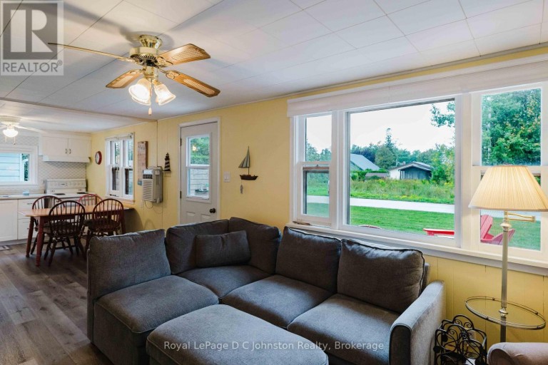 210 LAIRD LANE, Saugeen Shores, Ontario, N0H2L0