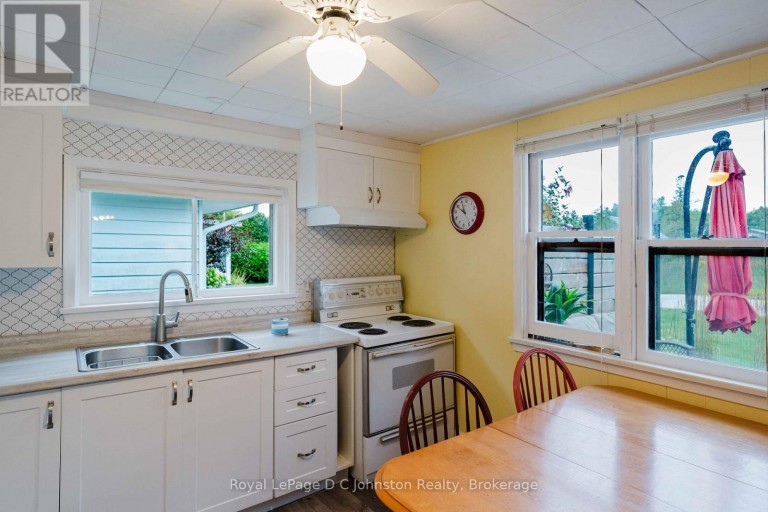 210 LAIRD LANE, Saugeen Shores, Ontario, N0H2L0