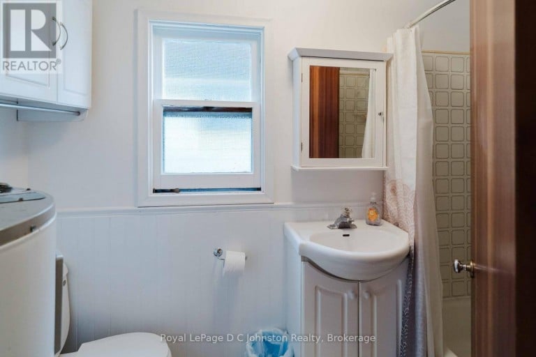 210 LAIRD LANE, Saugeen Shores, Ontario, N0H2L0
