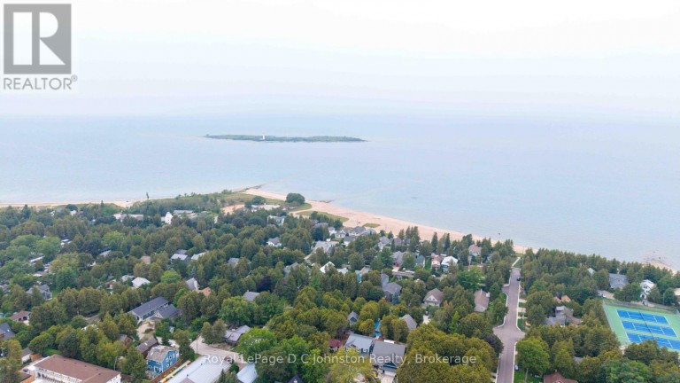 210 LAIRD LANE, Saugeen Shores, Ontario, N0H2L0