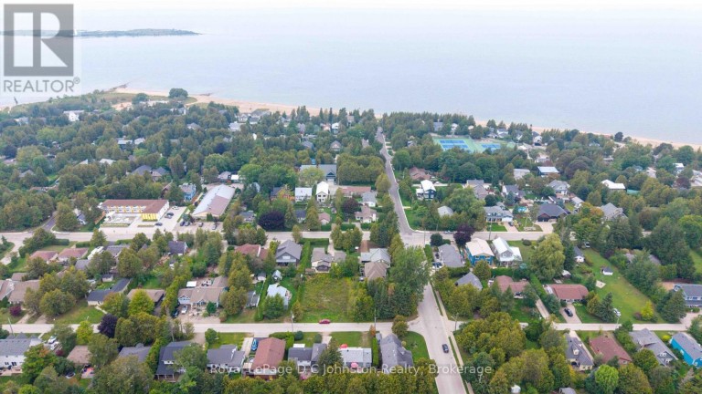 210 LAIRD LANE, Saugeen Shores, Ontario, N0H2L0