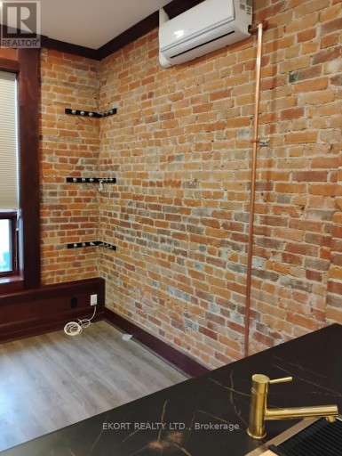 6 - 251 FRONT STREET, Belleville (Belleville Ward), Ontario, K8N2Z6