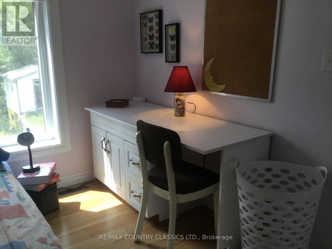 12 HASTINGS STREET S, Bancroft (Bancroft Ward), Ontario, K0L1C0