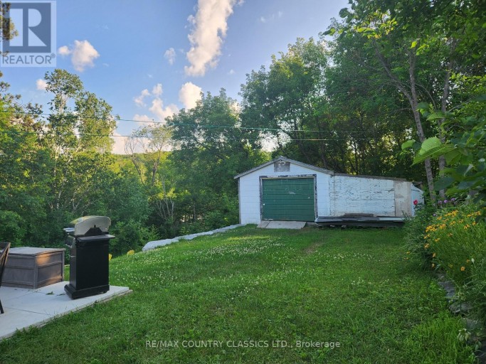 12 HASTINGS STREET S, Bancroft (Bancroft Ward), Ontario, K0L1C0