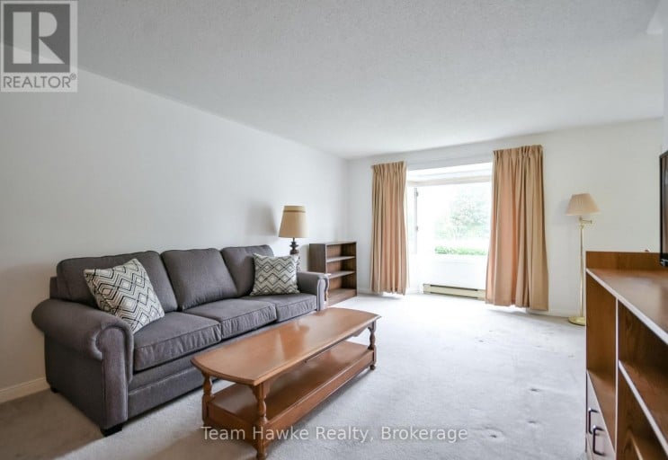 15 - 157 CHURCH STREET, Penetanguishene, Ontario, L9M1E4