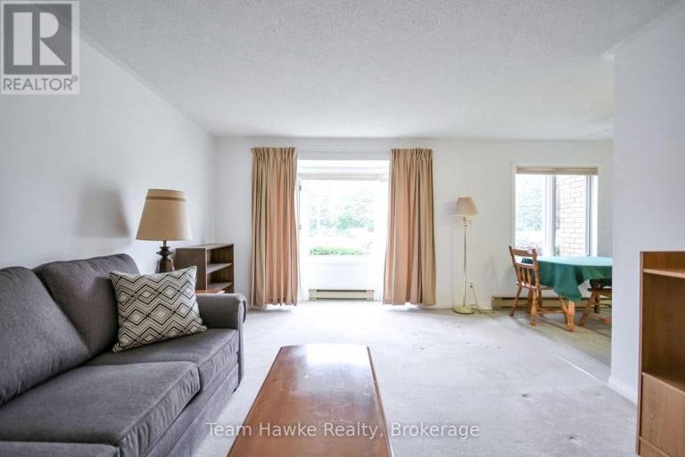 15 - 157 CHURCH STREET, Penetanguishene, Ontario, L9M1E4