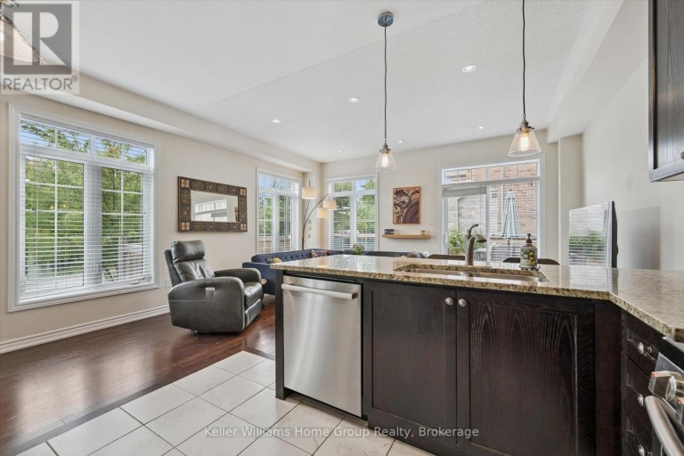61 RIDGEGATE CRESCENT, Halton Hills (Georgetown), Ontario, L7G0L6