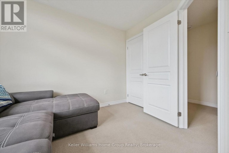 61 RIDGEGATE CRESCENT, Halton Hills (Georgetown), Ontario, L7G0L6