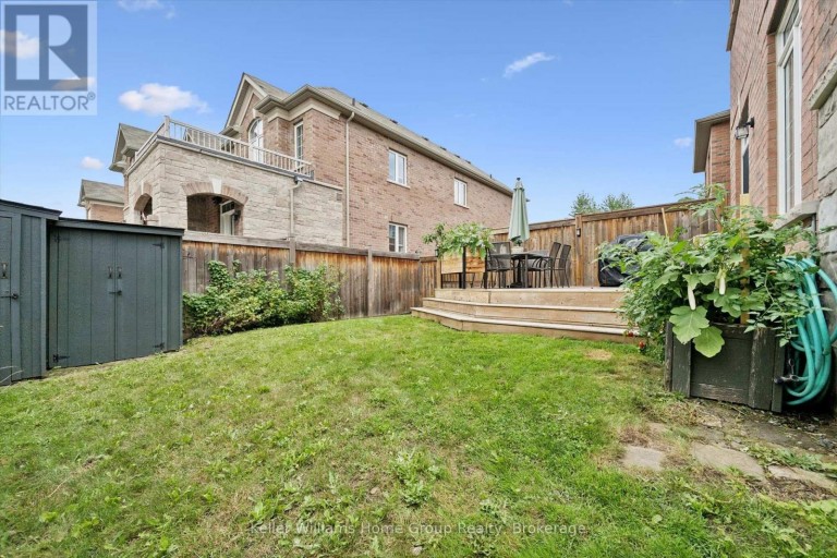 61 RIDGEGATE CRESCENT, Halton Hills (Georgetown), Ontario, L7G0L6