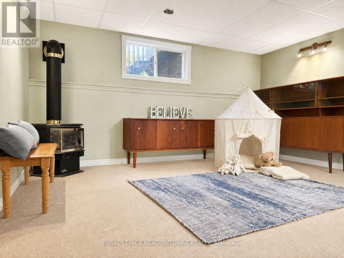 89 ROYAL BEECH DRIVE, Wasaga Beach, Ontario, L9Z1H5