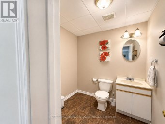 89 ROYAL BEECH DRIVE Wasaga Beach Ontario photo 26
