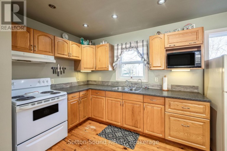 350222 BAYSHORE ROAD, Meaford, Ontario, N0H1B0
