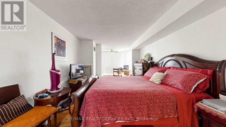 508 - 330 MILL STREET S, Brampton (Brampton South), Ontario, L6Y3V3