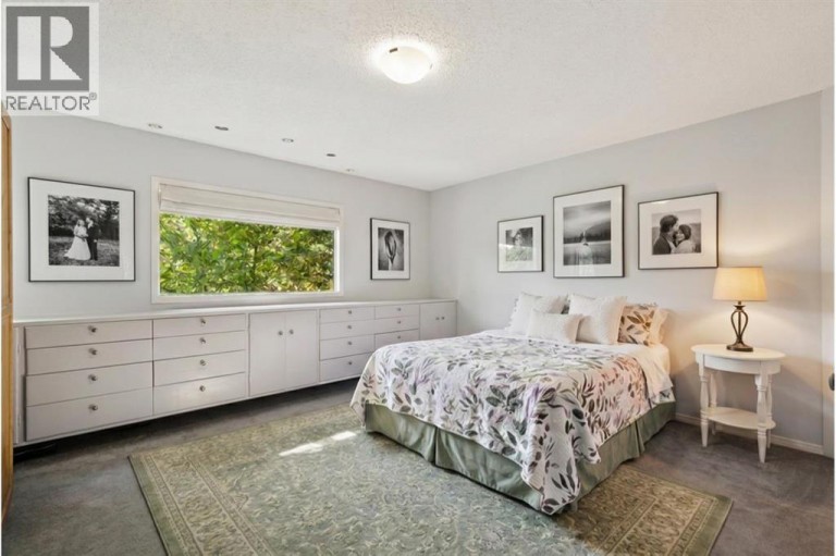 1423 75 Avenue SW, Calgary, Alberta, T2V0S9