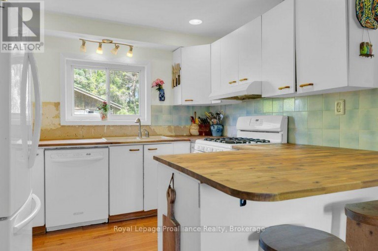 2014 FOXBORO-STIRLING ROAD, Quinte West (Sidney Ward), Ontario, K0K3E0