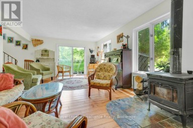 2014 FOXBORO-STIRLING ROAD Quinte West (Sidney Ward) Ontario photo 14