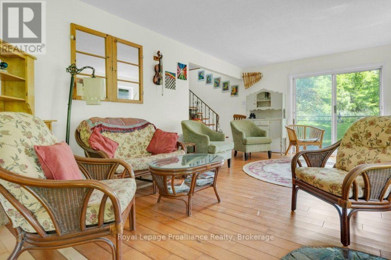 2014 FOXBORO-STIRLING ROAD, Quinte West (Sidney Ward), Ontario, K0K3E0