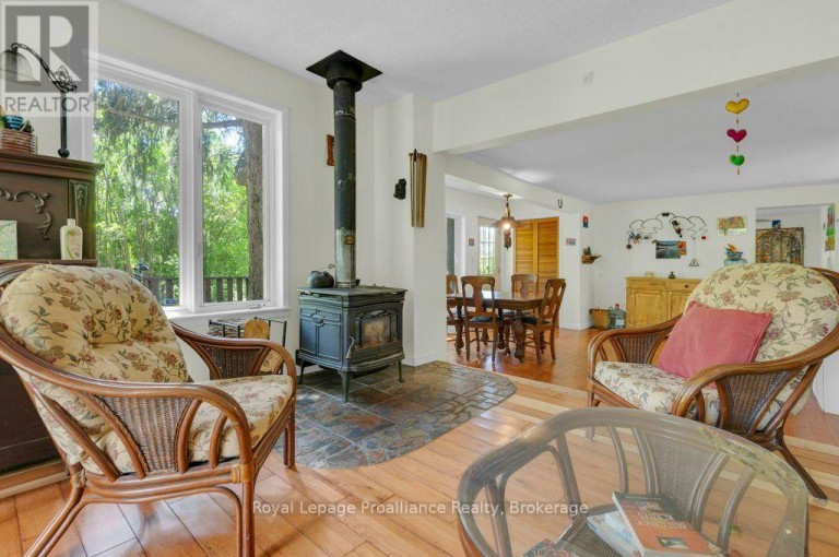 2014 FOXBORO-STIRLING ROAD, Quinte West (Sidney Ward), Ontario, K0K3E0