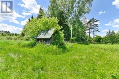 2014 FOXBORO-STIRLING ROAD Quinte West (Sidney Ward) Ontario photo 38