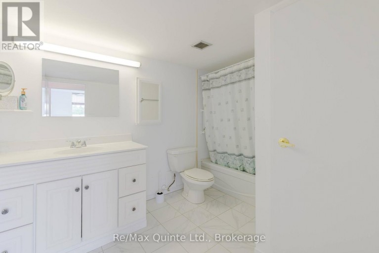 604 - 350 FRONT STREET, Belleville (Belleville Ward), Ontario, K8N5M5