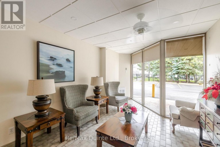 604 - 350 FRONT STREET, Belleville (Belleville Ward), Ontario, K8N5M5
