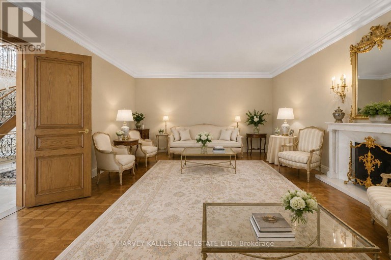 122 DUNVEGAN ROAD, Toronto (Forest Hill South), Ontario, M4V2R3