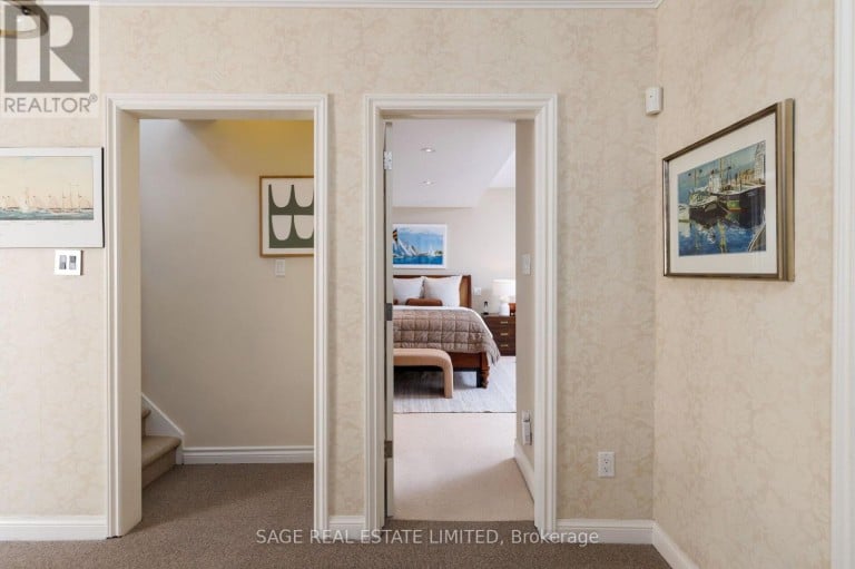 124 BLYTHWOOD ROAD, Toronto (Lawrence Park South), Ontario, M4N1A4