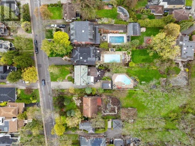 124 BLYTHWOOD ROAD, Toronto (Lawrence Park South), Ontario, M4N1A4