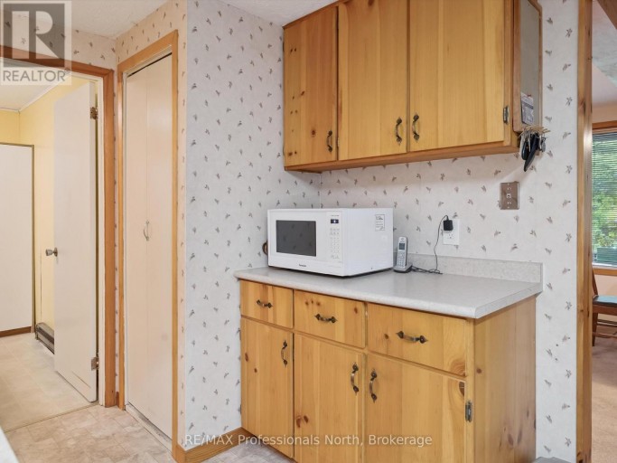 19 GLEN ACRES ROAD, Huntsville (Chaffey), Ontario, P1H1N6