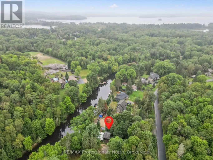 19 GLEN ACRES ROAD, Huntsville (Chaffey), Ontario, P1H1N6