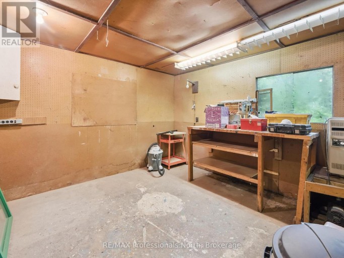 19 GLEN ACRES ROAD, Huntsville (Chaffey), Ontario, P1H1N6
