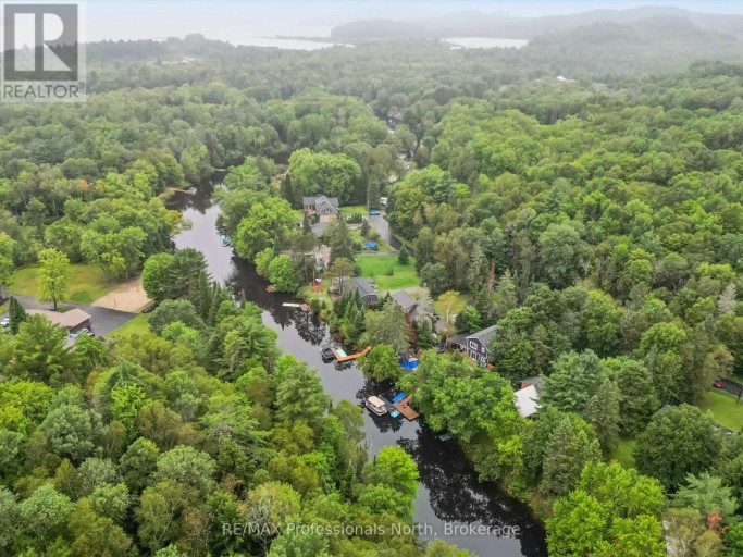 19 GLEN ACRES ROAD, Huntsville (Chaffey), Ontario, P1H1N6