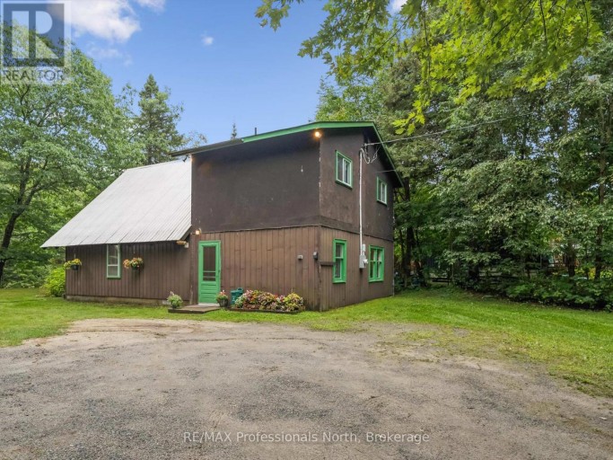 19 GLEN ACRES ROAD, Huntsville (Chaffey), Ontario, P1H1N6