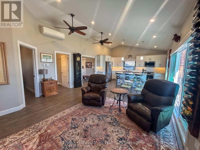 563 DALHAVEN ROAD, Selwyn, Ontario, K0L1T0