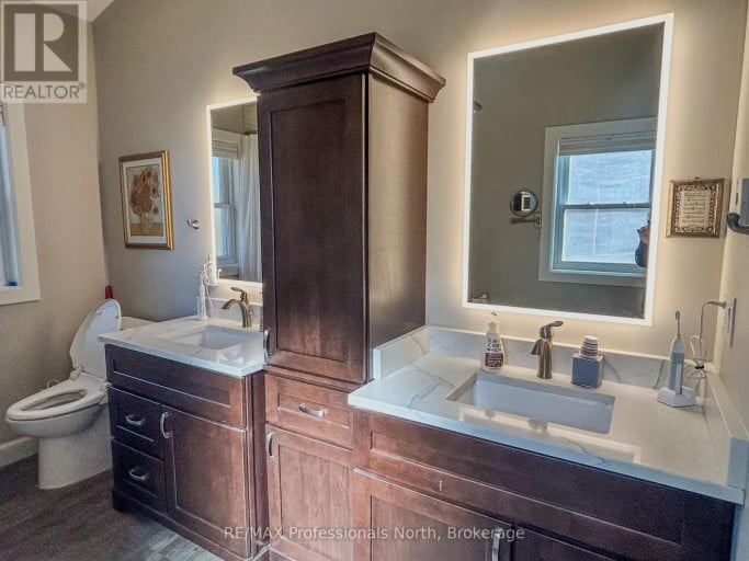 563 DALHAVEN ROAD, Selwyn, Ontario, K0L1T0
