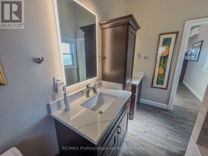 563 DALHAVEN ROAD, Selwyn, Ontario, K0L1T0