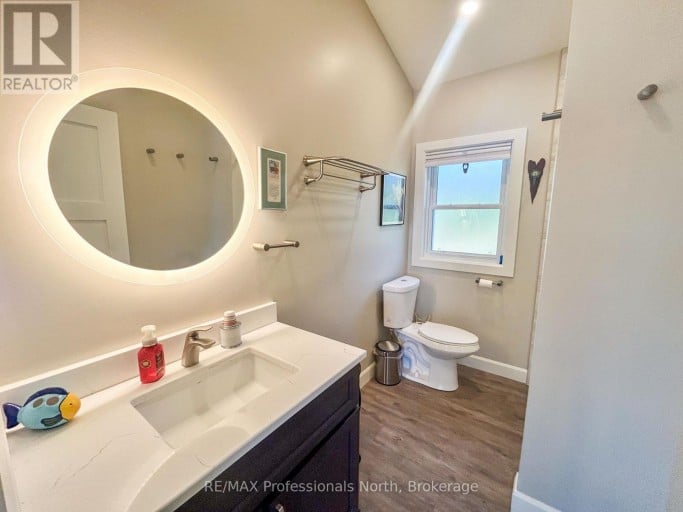 563 DALHAVEN ROAD, Selwyn, Ontario, K0L1T0