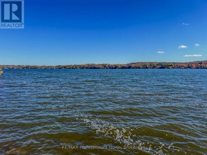 563 DALHAVEN ROAD, Selwyn, Ontario, K0L1T0