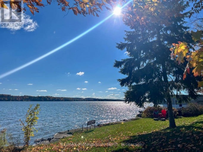 563 DALHAVEN ROAD, Selwyn, Ontario, K0L1T0