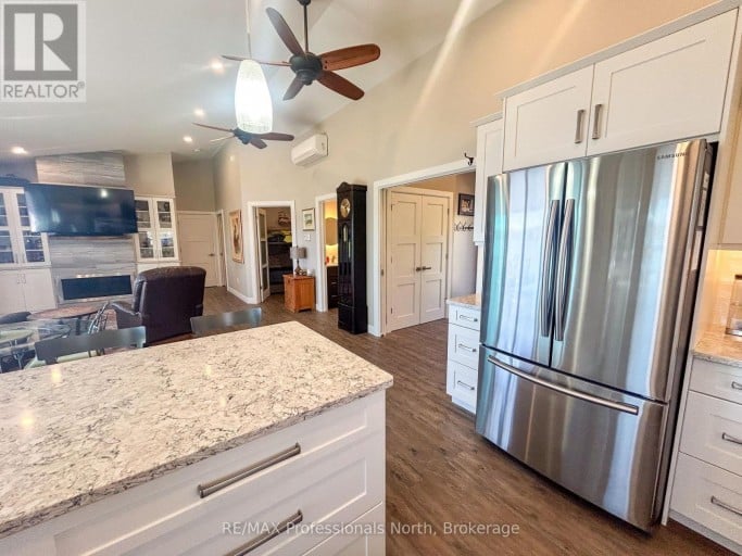 563 DALHAVEN ROAD, Selwyn, Ontario, K0L1T0