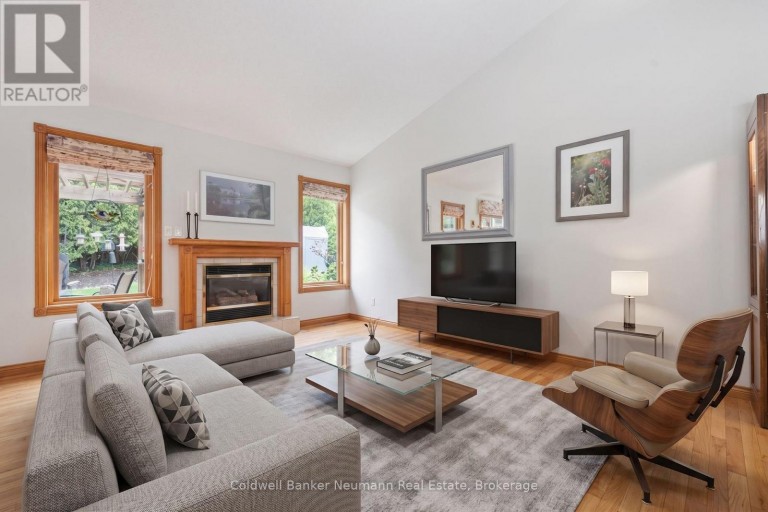 11 KEATING DRIVE, Centre Wellington (Elora/Salem), Ontario, N0B1S0