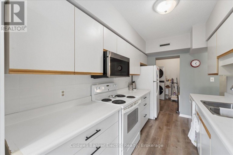 206 - 40 AUBURN STREET, Peterborough (Ashburnham Ward 4), Ontario, K9H2G2