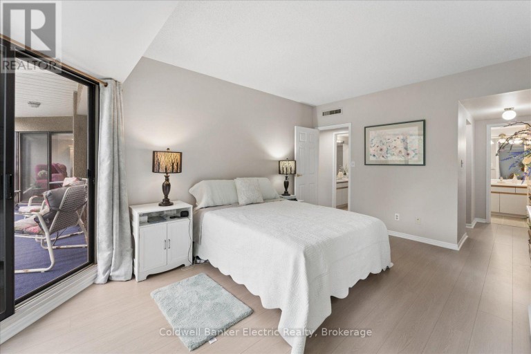 206 - 40 AUBURN STREET, Peterborough (Ashburnham Ward 4), Ontario, K9H2G2