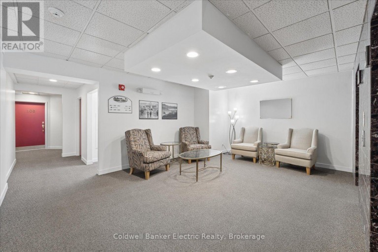 206 - 40 AUBURN STREET, Peterborough (Ashburnham Ward 4), Ontario, K9H2G2