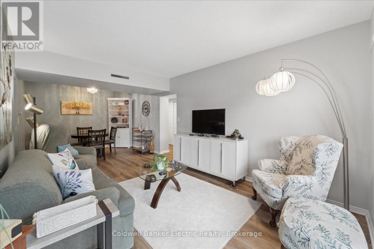 206 - 40 AUBURN STREET, Peterborough (Ashburnham Ward 4), Ontario, K9H2G2