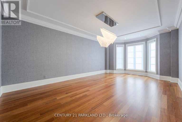 16 FLATBUSH AVENUE, Vaughan (East Woodbridge), Ontario, L4L8K3