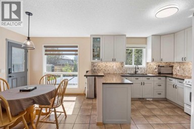 118 Lakeview Shores Chestermere Alberta photo 15